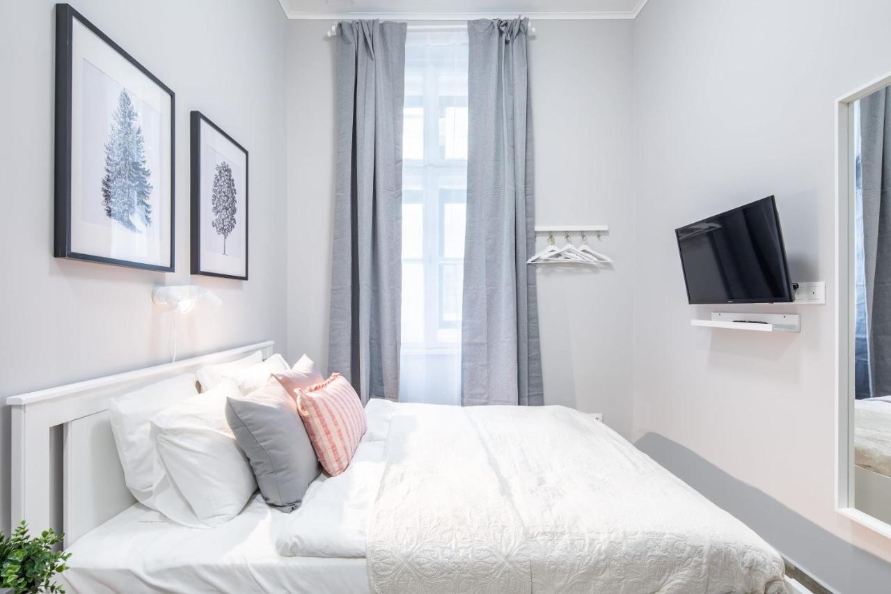 New - Central And Modern Studio Budapest Bagian luar foto