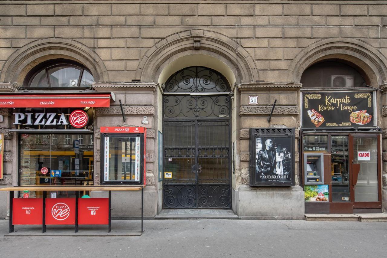 New - Central And Modern Studio Budapest Bagian luar foto